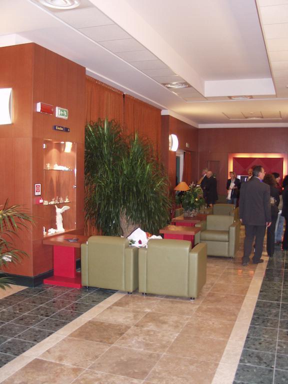 Hotel Mareschi Palace Новара Екстер'єр фото
